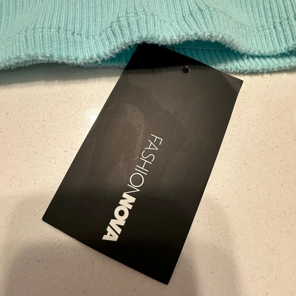 Fashion Nova Two Piece Ribbed Set Blue Turquoise Size Small Rare Jewel Skirt Set